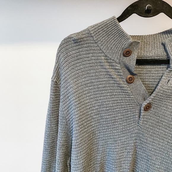 Men’s Button Down Sweater - Picture 2 of 6